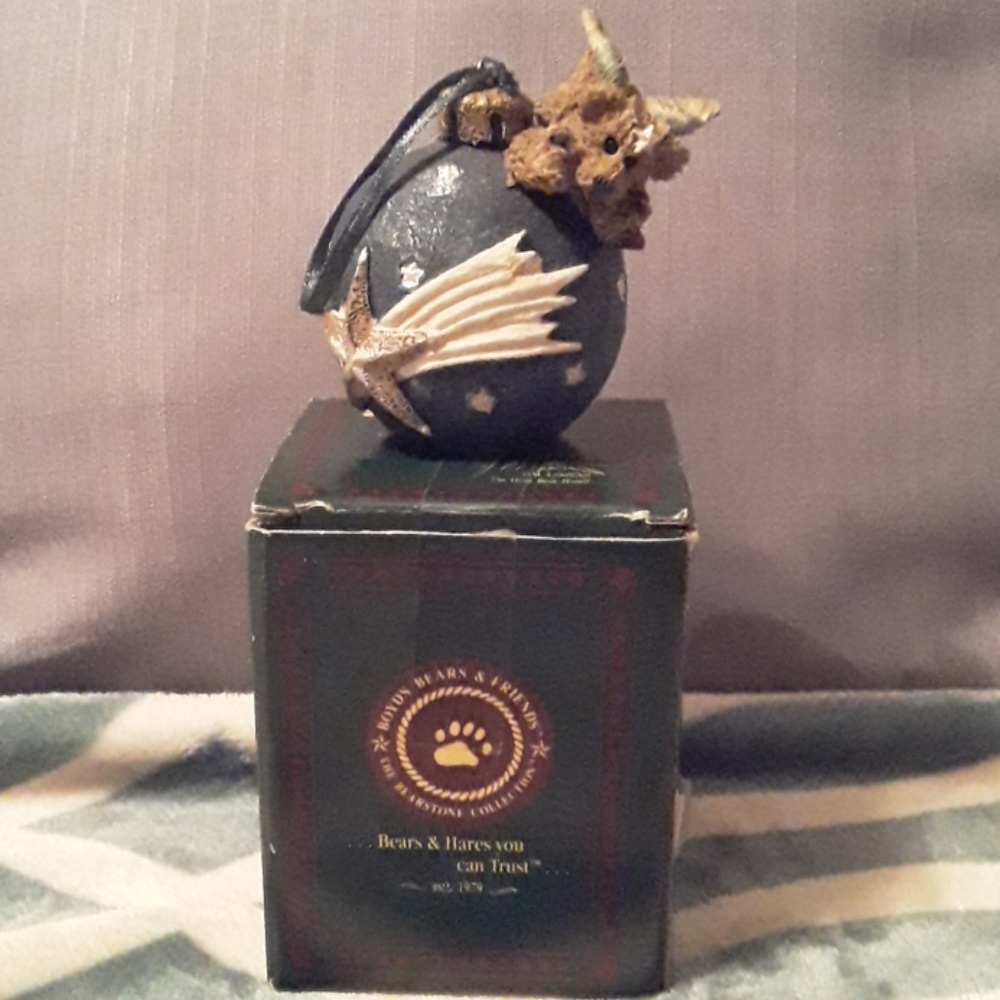 Boyd's Bears Ornament "Wilson's Shooting Star"
